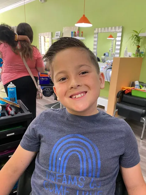 Boy haircut at Sparkles and Spikes kids salon #001