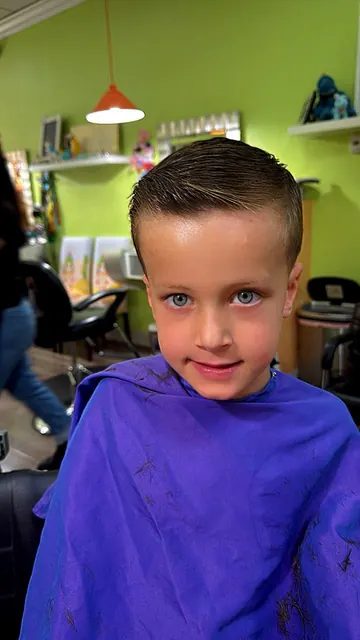 Boy haircut at Sparkles and Spikes kids salon #039