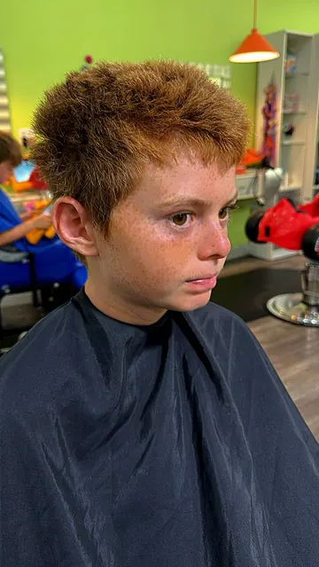 Boy haircut at Sparkles and Spikes kids salon #041