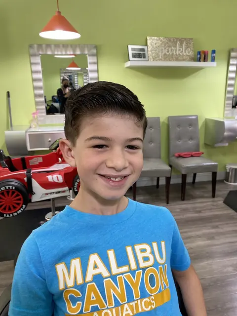 Boy haircut at Sparkles and Spikes kids salon #059