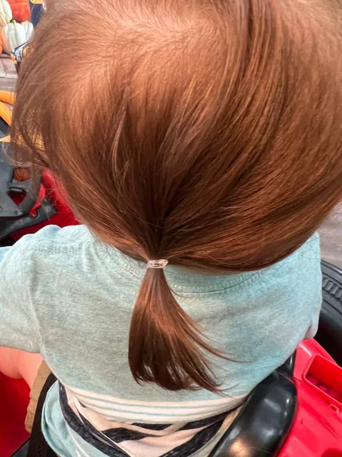 Girl haircut at Sparkles and Spikes kids salon #026